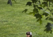 Tradiții legate de naștere